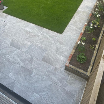 Quarzite Grey Outdoor Porcelain Paving Slabs - 900x600x20 mm